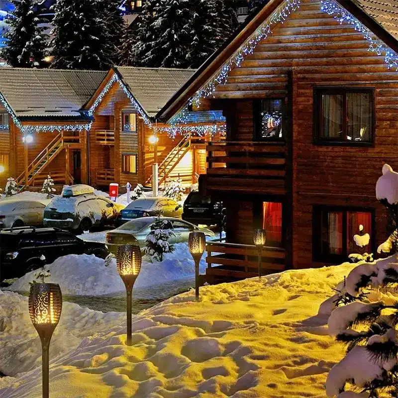 چراغ خورشیدی باغچه طرح شعله 8 چراغ خورشیدی باغچه طرح شعله