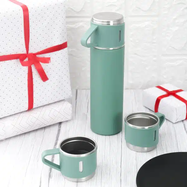 فلاسک لاکچری سه لیوان 20221229171117 IMG 4740