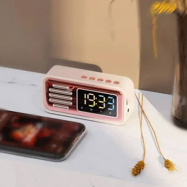 اسپیکر بلوتوثی ساعت دار مدل S22 4 اسپیکر بلوتوثی ساعت دار مدل S22