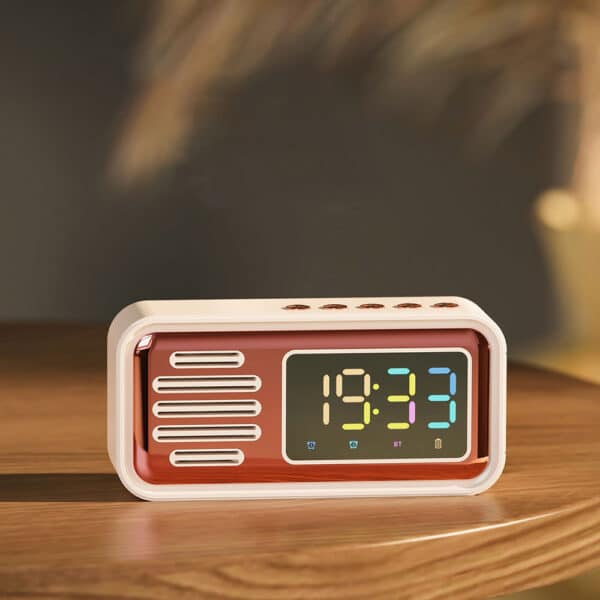 اسپیکر بلوتوثی ساعت دار مدل S22 7 اسپیکر بلوتوثی ساعت دار مدل S22