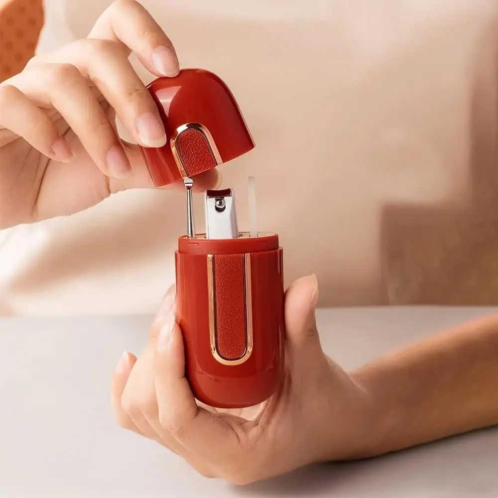 ست ناخن گیر و گوش پاک کن مسافرتی
