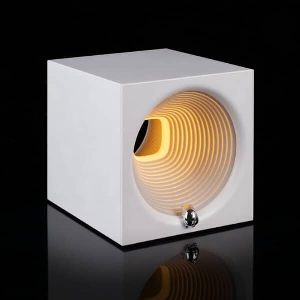 چراغ خواب فانتزی اسپیکر دار طرح ماشین زمان 3 چراغ خواب فانتزی اسپیکر دار طرح ماشین زمان