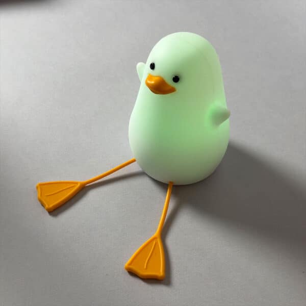 چراغ خواب فانتزی سیلیکونی اردک نشسته RGB مدل ZH-117 14 چراغ خواب فانتزی سیلیکونی اردک نشسته RGB مدل ZH-117