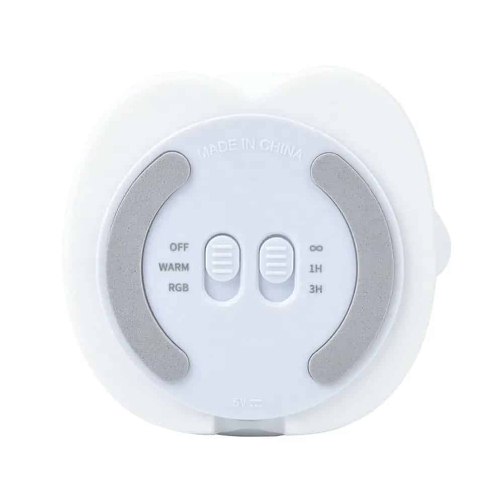 چراغ خواب سیلیکونی طرح فضانورد نشسته 6 چراغ خواب سیلیکونی طرح فضانورد نشسته