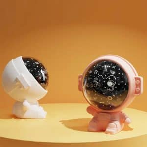 چراغ خواب اسپیکردار طرح فضانورد نشسته