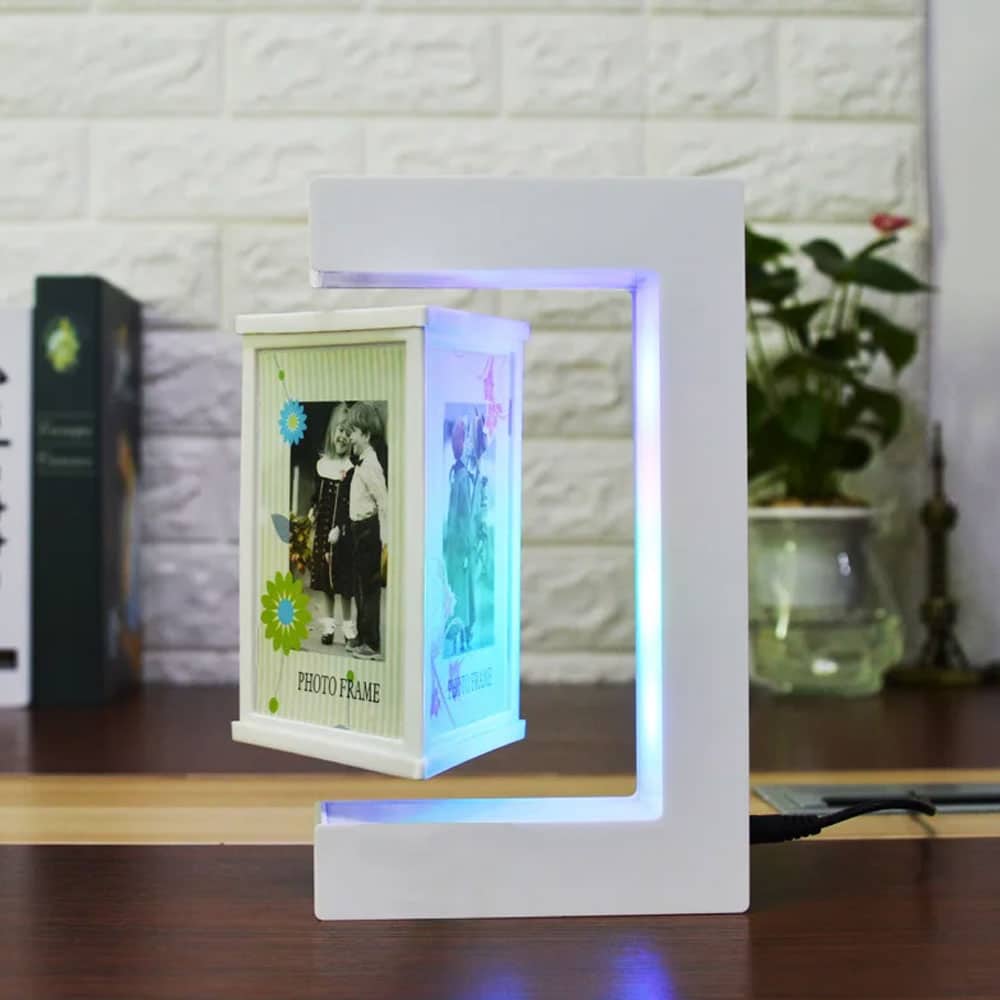 قاب عکس معلق مغناطیسی